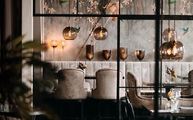 Sunlight Hotel Conference & Spa